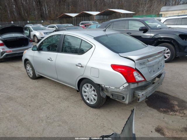 Nissan Versa 1.6 Sv Image 2