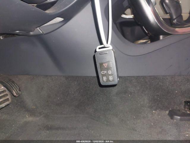 Volvo V60 T5 Drive-e Premier Image 15