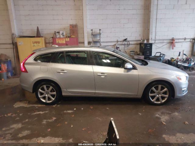 Volvo V60 T5 Drive-e Premier Image 12