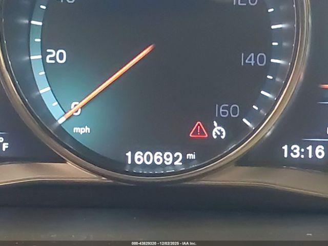 Volvo V60 T5 Drive-e Premier Image 16