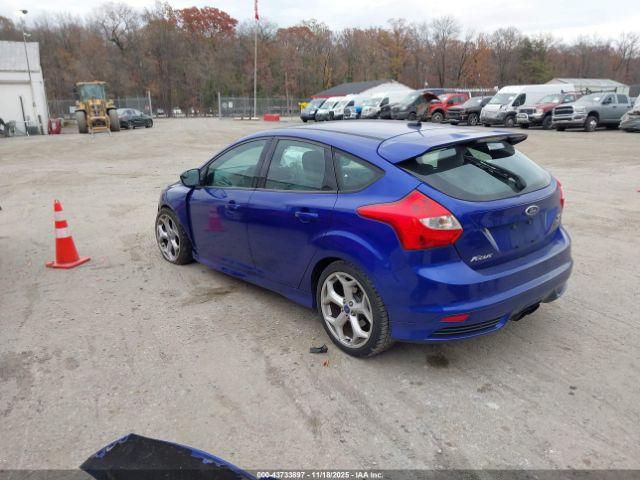 Ford Focus St Image 2