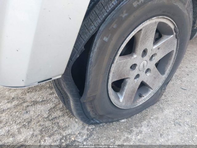 Jeep Grand Cherokee Limited Image 10