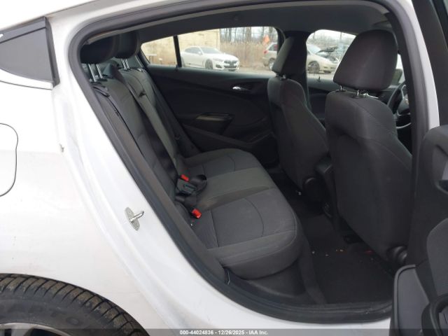 Chevrolet Cruze Lt Image 10