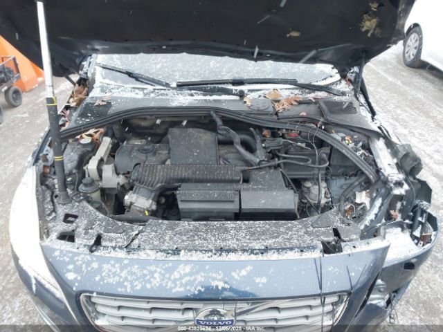 Volvo S60 T5 Image 10