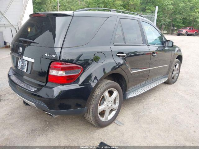 Mercedes-Benz M-Class 4matic Image 4