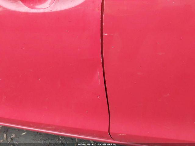 Toyota Yaris Image 9