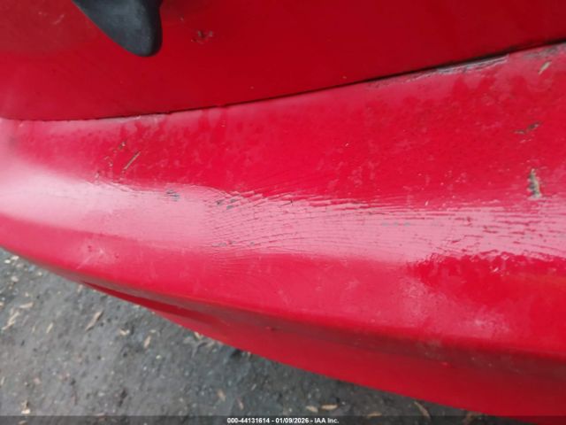 Toyota Yaris Image 13